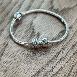 Pandora Moments Snake Chain Bracelet with 2 Sparkling Sunburst Clip Charms